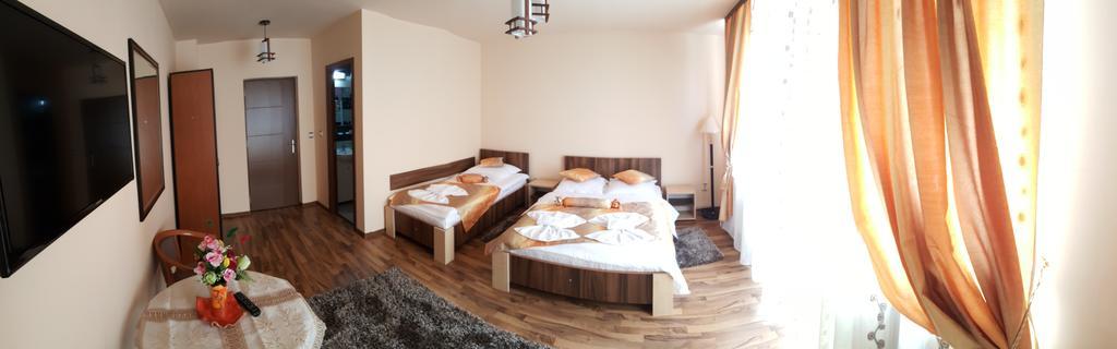 Casa Alex Hotel Targu Jiu Room photo